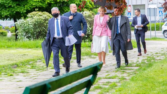 PiS: Chcemy stworzyć kraj dobrobytu przez Polski Ład
