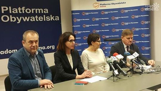 PiS zabija samorządność