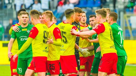 PKO Ekstraklasa: W sobotę Radomiak Radom vs Korona Kielce, czyli więcej niż mecz!