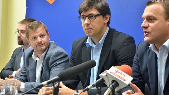 Platforma zwiera szeregi i wylicza władzom Radomia błędy