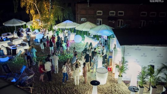 Plaża na Starym Mieście, czyli trendy w integracji pracowniczej