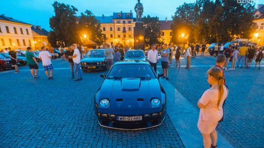 Plenerowe pokazy filmowe na Rynku