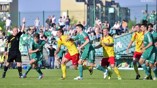Po meczu ze Zniczem Radomiak spada do III ligi!