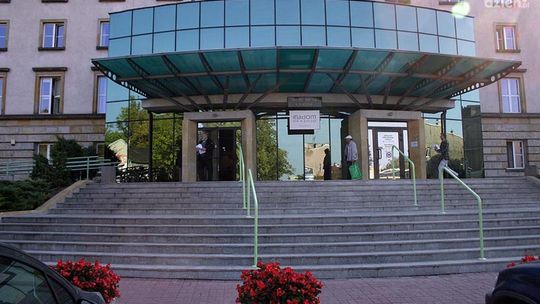 Poczta Polska będzie obsługiwać UM