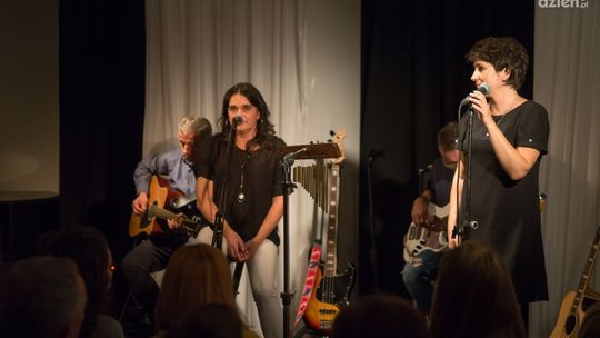 "Pod Strzechą" zagrała klimatyczny koncert w "Łaźni"