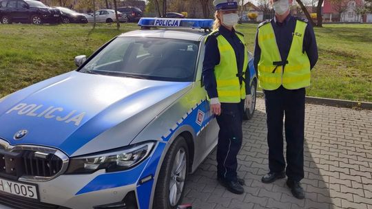 Podziękowania dla policjantów, którzy uratowali życie mężczyzny 