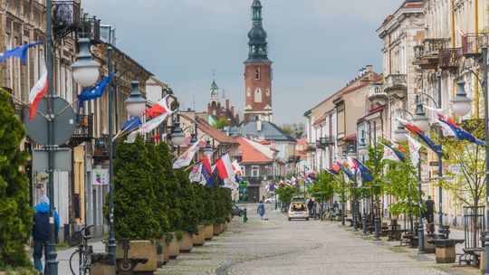 Pogodowa „petarda” na majówkę? Synoptycy mają świetne wieści dla Radomia i regionu!