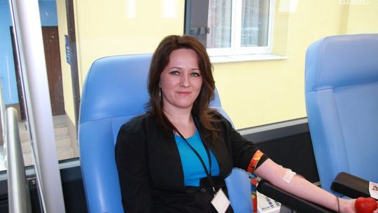 Policjanci oddali prawie12 litrów krwi!