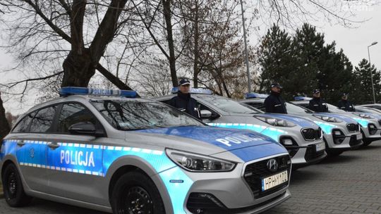 Policjanci otrzymali nowe radiowozy