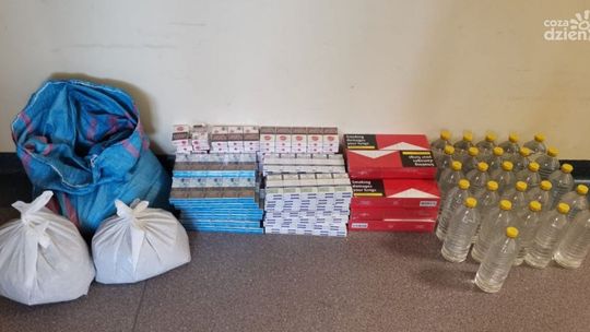 Policjanci z Grójca przejęli nielegalny tytoń, alkohol i papierosy