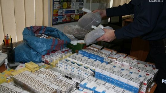 Policjanci zabezpieczyli "lewe" papierosy