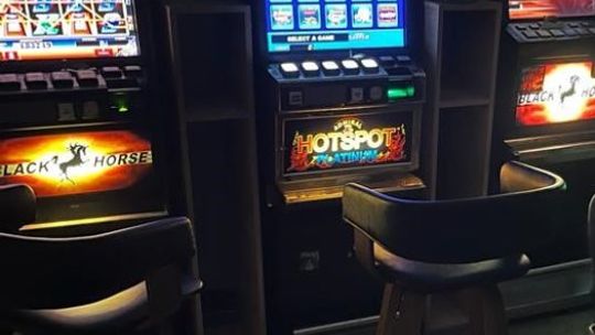 Policjanci zabezpieczyli nielegalne automaty do gier