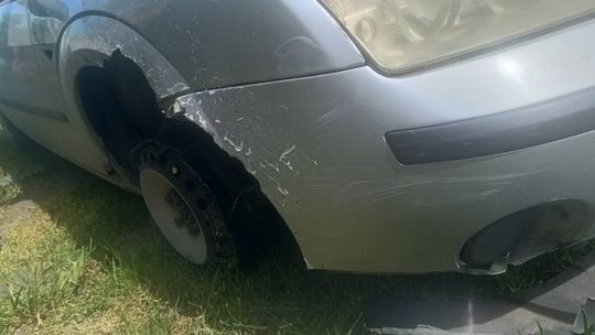 Policjant po służbie zatrzymał poszukiwanego i... zapobiegł pożarowi