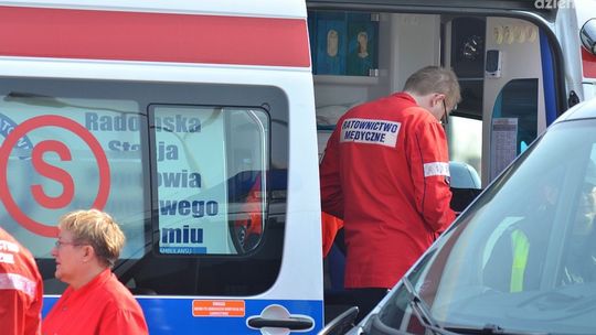 Policjant radomskiej drogówki uratował kierowcy życie