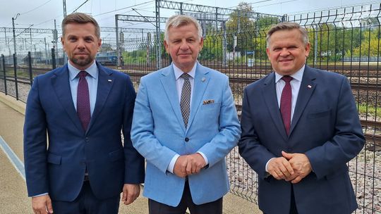 Politycy PiS krytykują rząd za decyzję w sprawie linii nr 84. „To jest coś niebywałego”
