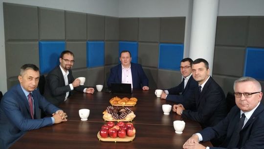 Polityka na śniadanie: Oglądaj na żywo!