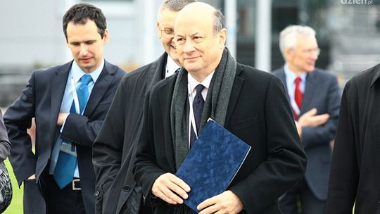 Politykom wiedzie się świetnie. Rostowski ma 60 mln!