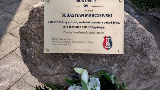 Pomnik ku czci st. chor. sztab. Sebastiana Marczewskiego