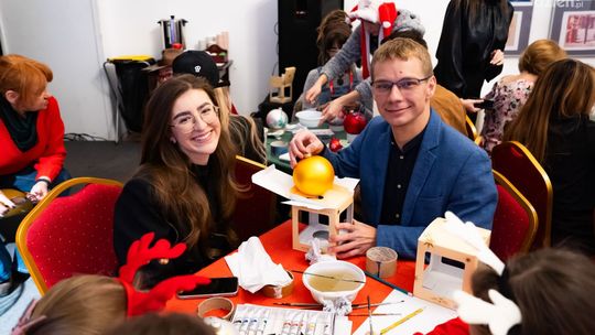 Pomóżmy Jakubowi. Ruszyła licytacja bombek, a w tym też tej Rekordowej!