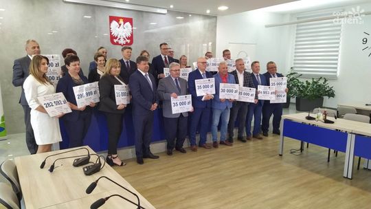 Ponad 2,5 mln zł na usuwanie azbestu, pikniki ekologiczne i inwestycje