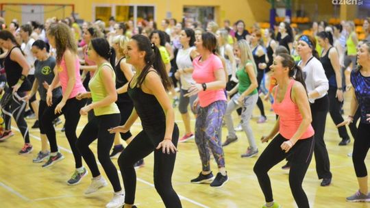 Ponad 250 osób tańczyło zumbę!