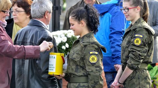 Ponad 40 tys. zł zebrano podczas kwesty na cmentarzu!