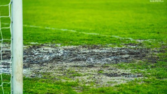 Porażka Broni Radom z Unią w Skierniewicach. Pechowa 13. kolejka Porażka Broni Radom z Unią w Skierniewicach. Pechowa 13. kolejka