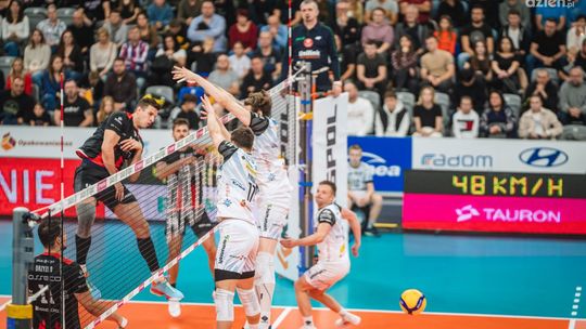 Porażka Czarnych Radom z Asseco Resovią Rzeszów w trzech setach