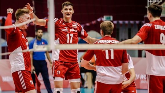 Porażka Polaków z Kubą na koniec drugiej fazy mistrzostw świata. 13 punktów Bartosza Firszta