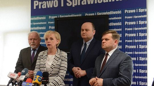 Posłowie PiS o szpitalu na Józefowie