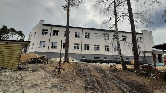 Postępują prace przy budowie nowego szpitala w Pionkach