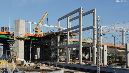 Postępuje budowa wiaduktu na Żeromskiego