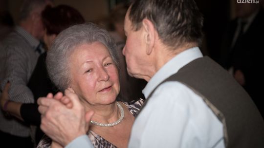 Potańcówka w klubie seniora. Zobacz zdjęcia!