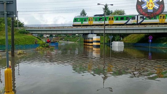 Potężne ulewy nad regionem. Pionki zalane, radomscy strażacy wyjeżdżali 30 razy