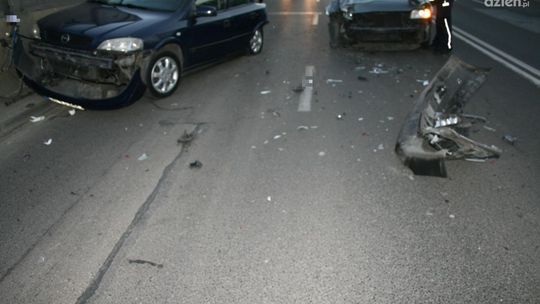 Potrącenie rowerzysty. Dwie osoby w szpitalu