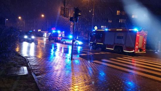 Potrącił 16-latkę, która przebiegała przez ulicę