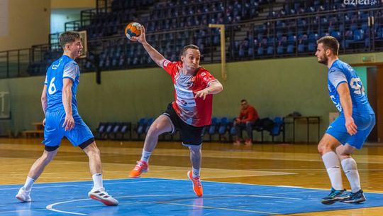 Poważne problemy szczypiornistów Uniwersytetu