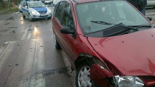 Poważny wypadek u zbiegu Kochanowskiego i Zwoleńskiej