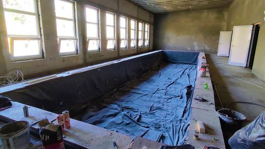 Powstaje basen przy szkole w Ciepielowie