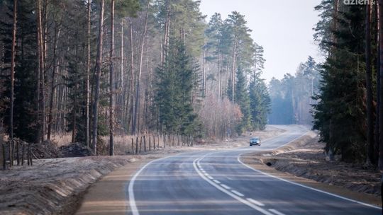 Powstała nowa droga na granicy województw