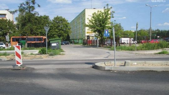 Powstanie dojazd do Lipskiej i Cisowej