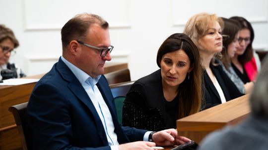 Powstanie Miejski Urząd Pracy w Radomiu. Radni podjęli decyzję podczas nadzwyczajnej sesji