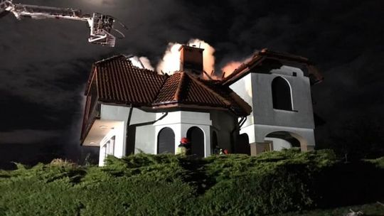 Pożar domu jednorodzinnego. Straty na ponad 180 tys. zł