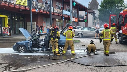 Pożar samochodu na ul. Okulickiego