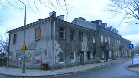 Pożar w kamienicy przy ulicy Koszarowej