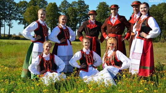 Poznaj obyczaje Kurpi i Warmi