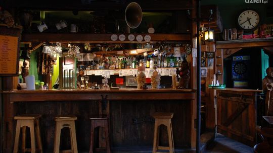 Praca w radomskim pubie