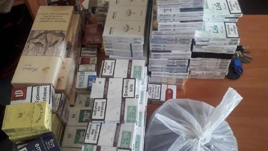 Prawie 100 tys. sztuk nielegalnych papierosów