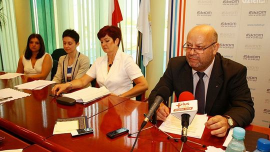 Prawie 4 mln dla radomskich szkół! Prawie 4 mln dla radomskich szkół!