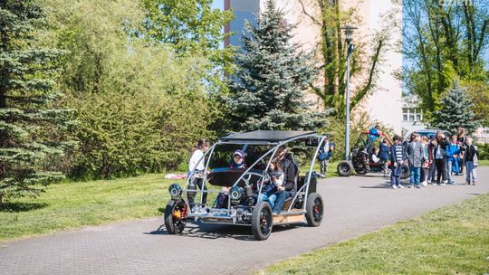 Prezentacja "elektryków", symulator nauki jazdy i nie tylko